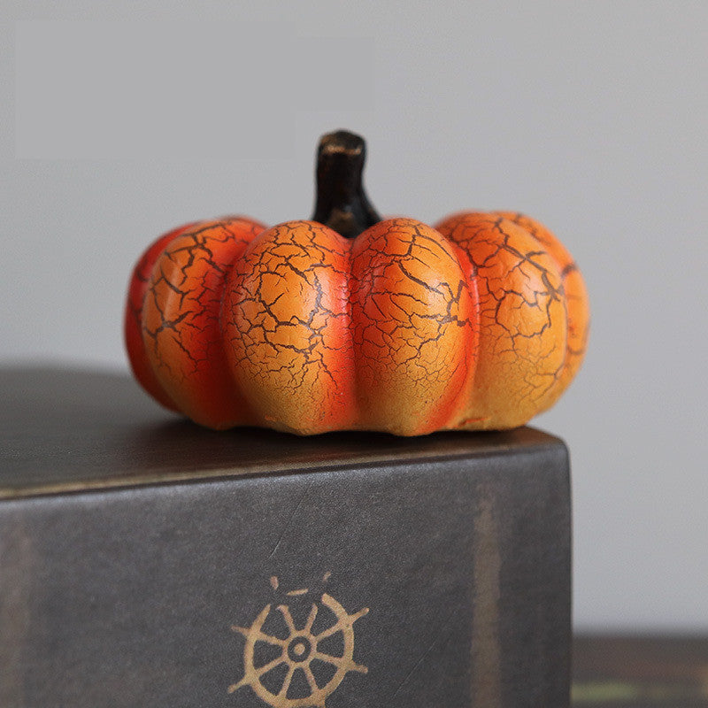 Decorative LED Pumpkin for Halloween | Dealtide Magical Atmosphere
